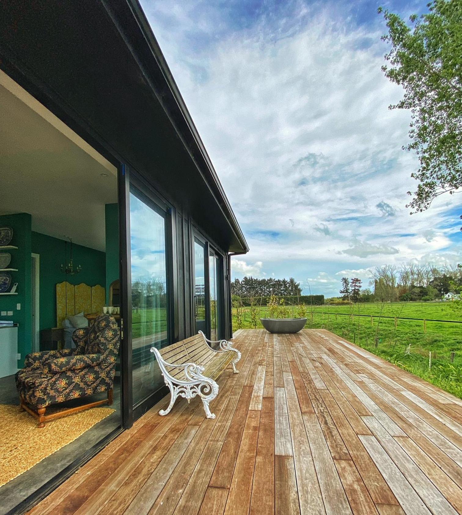 Villa Stablehouse Garden Shed Masterton Exterior foto